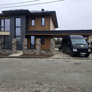 Будинок 200 м2 басейн газ навіс 2 авто містечко с. Ходосівка 8 км Київ