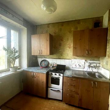 Продам 1 ком квартиру Казакова (Гагарина )