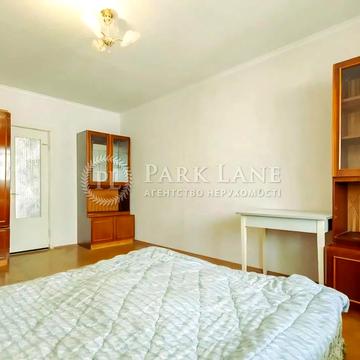 Михайла Гришка вул., 8-А