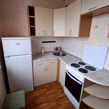 Сдам в аренду 1кв,метро Холодная гора