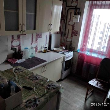 Здам 3 кімнатну квартиру в центрі на довготривалий термін