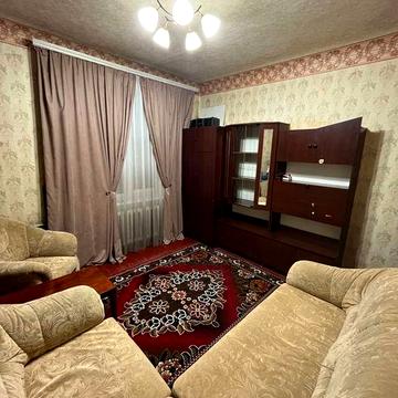 Здам 2-ох кімнатну квартиру на Калиновій.