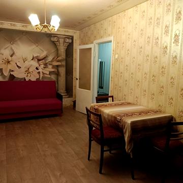 Митрофана Довнар-Запольського вул., 10