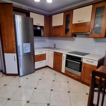 Валерія Лобановського просп., 150-Б