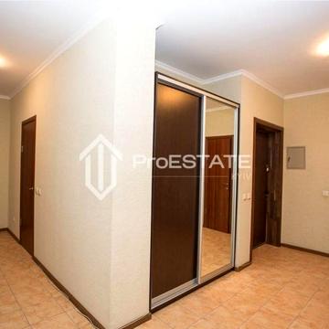 Олександра Мишуги вул., 8