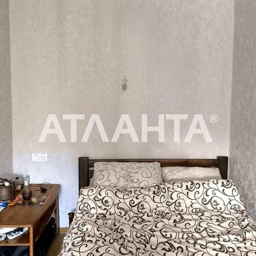 2 комнатная квартира на Проспекте Гагарина, колонка. Средний этаж