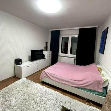 Балтійський пров., 5