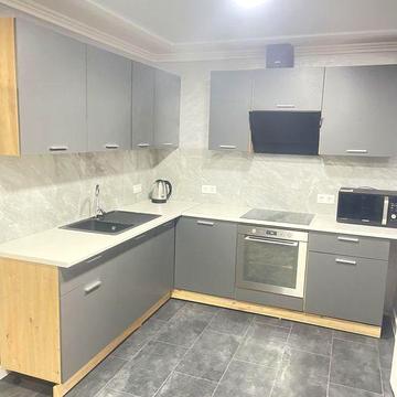 Здається в оренду на довгий строк.