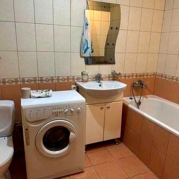 Здам 1-кімнатну на довгий термін