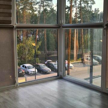 Прорізна вул., 13