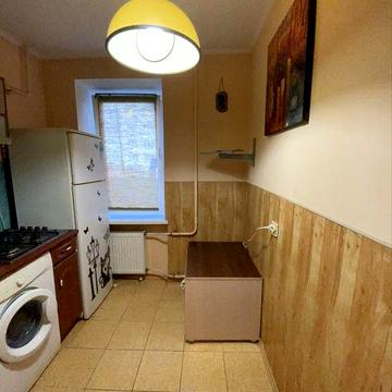 Пропонуємо до оренди симпатичну однокімнатну квартиру !