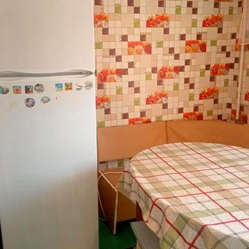 Вячеслава Чорновола вул., 8