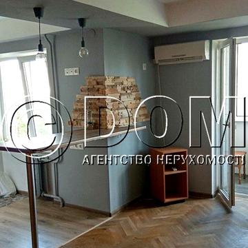 Русанівська набережна вул., 10