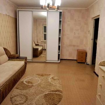 Червоної Калини просп. (Володимира Маяковського), 5