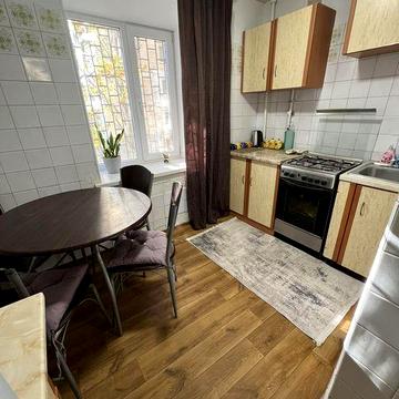 Оренда 3х кімнатної квартири Лески