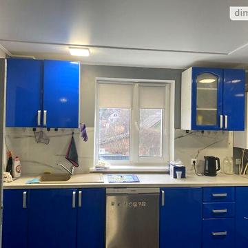 Довгострокова оренда 3к Дім Уласа Самчука (Достоєвського) вулиця