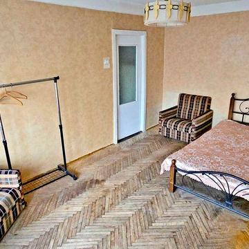 Оренда 1-кімнатної метро Дарниця, Чернігівська