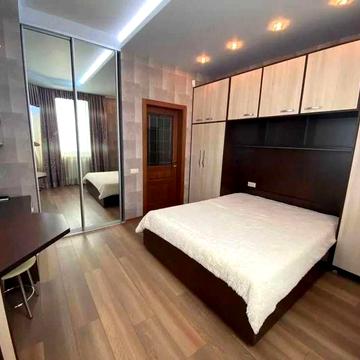 Здається 2-кімнатна квартира в ЖК Пори року