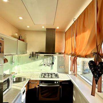 Турівська вул., 4