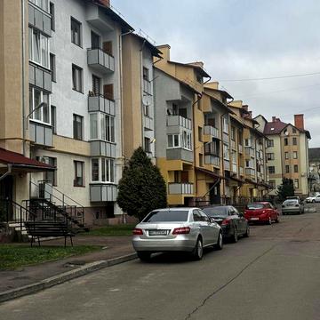 Продам 2ярусну квартиру по вул.Шептицького 16