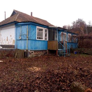 Продам Дом возле Обухова, с. Долина.