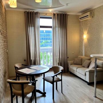 Грецька вул., 1а