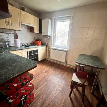 Здається 2к Будинок на Дарвіна