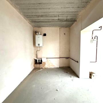 Євро 3 кімнатна з Лоджією зданий будинок мінімальне оформлення Газ!