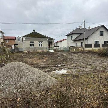 Оренда будинку по вул. Бережанській 25