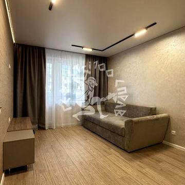 Продаж 2 кімн квартири на Жадова з новим ремонтом меблями та технікою