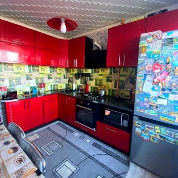 Продам квартиру, 4 кімнати, Черемушки ЖК Каскад