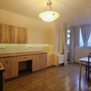 Голосіївська вул., 13-Б