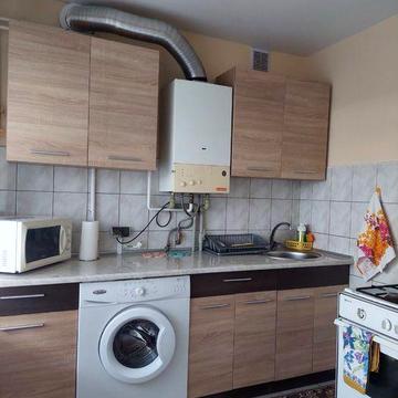 Продаж 2 кімн.кв-ри в центрі ( навпроти термальних комплексів)