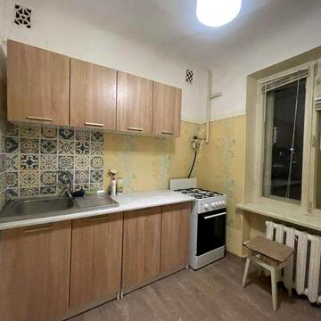 Березовського 1, пл. Космонавтів Держпрограм Продаж 3- кім квартири!