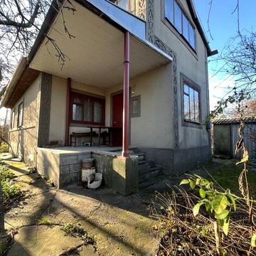 Перша лінія • Дніпро • Будинок для життя цілий рік