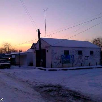 продам дом и очень большой гараж