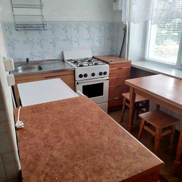 Продам 2-х кімнатну квартиру в Каневі