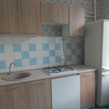 Собственник 2 кв. в Центре. р-н пр.Металлургов. кз Глинка