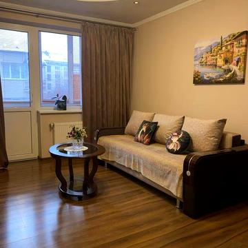 Оренда 2к Курінного Чорноти 2