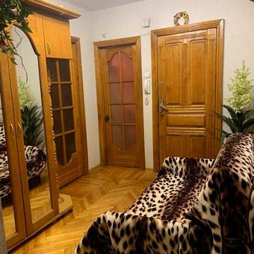 Довгострокова оренда 2к Квартира Матроса Кішки вулиця