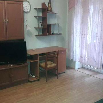 Продаж 1 кімнатної повнометражної квартири по вул. Сталеварів