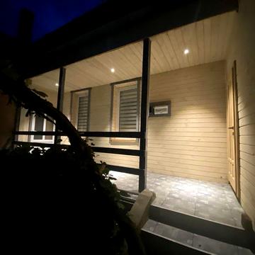 Оренда будинку в центрі міста.