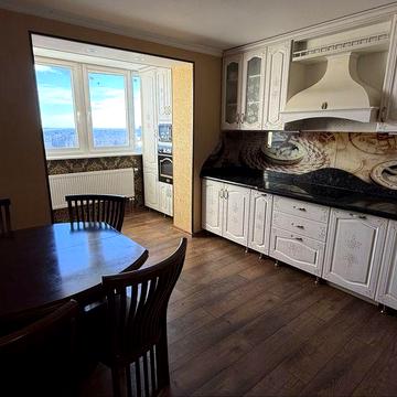 Пʼятикімнатна  квартира від власника, Хортицький р-н, Ювілейний 14 ЖК Хортицький