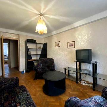 Продаж 3 кім  квартири вул. Німанська 2  м " Звіринецька"