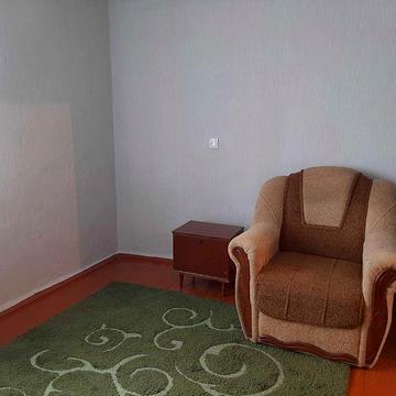 Здається одно кімнатна квартира