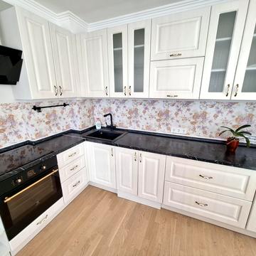 Феодосійська вул., 3-В