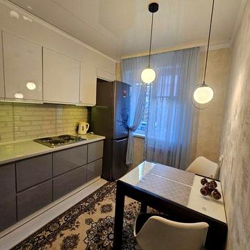 Продам 3к квартиру з дорогим ремонтом район Урожай