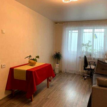 Здається 2-к квартира на Соломянці 44 кв.м. Берегового, 19