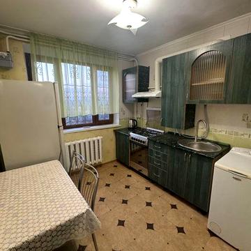 Сдам двухкомнатную киевку в центре, возле Дрова-Мука!!!