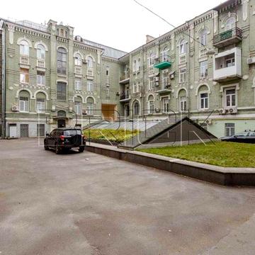 Продаж 3-кімн. квартири 100м2, вул. Лютеранська 3, метро Хрещатик